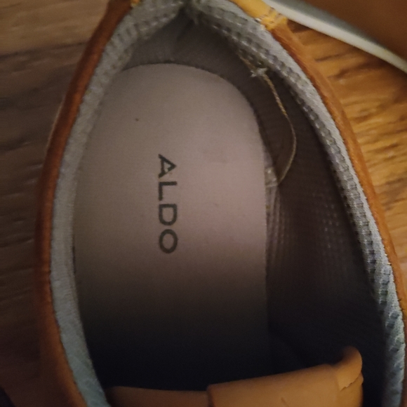 Mens Aldo Leather tan size 10.5 shoe lighly worn - Picture 4 of 6